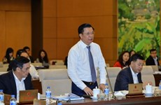 越南国会常委会讨论《公债管理法修正案（草案）》