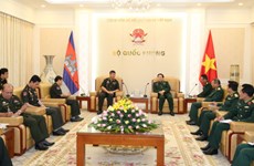 越南全力以赴维护和发展同柬埔寨政府和人民的睦邻友好与全面合作关系
