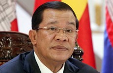 柬埔寨首相洪森呼吁全民携手维护和平