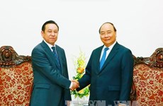 越南政府总理阮春福会见蒙古国驻越大使