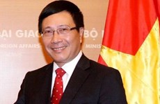 越南政府副总理兼外交部长范平明访问日本