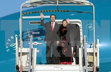 越南国家主席陈大光启程开始对中国进行国事访问
