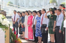 纪念胡志明主席诞辰127周年的系列活动在世界各国举行