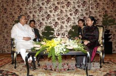 胡志明市领导会见孟加拉国共产党主席