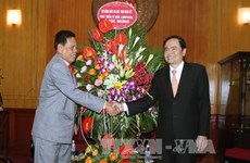 陈青敏会见柬埔寨祖国发展团结阵线代表团