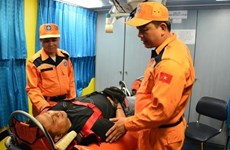 一名印尼籍晕厥船员获救