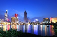 胡志明市优先对四大主要工业产业开展刺激投资活动