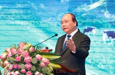 政府总理阮春福出席山罗省投资促进会