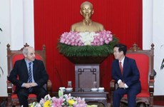 意大利共产党代表团访问越南