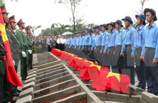 同塔省为在柬埔寨牺牲的越南志愿军和专家追悼会