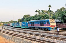 中国广州、凭祥至越南同登、安园国际铁路集装箱联运班列即将开通