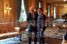 黄平君访问加拿大  进一步推动越加两国合作关系向前发展