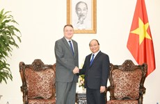 越南政府总理阮春福会见斯洛伐克驻越南大使