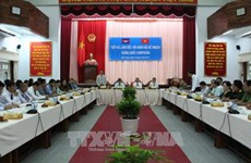 柬埔寨计划部代表团造访越南后江省