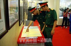  “黄沙与长沙归属越南——历史证据和法律依据”资料地图展在宣光省举行