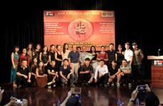 越南与新加坡合作排演戏剧版《红楼梦》