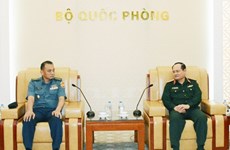 越南军队和印尼军队加强战略研究合作