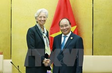 越南政府总理阮春福会见国际货币基金组织总裁克里斯蒂娜·拉加德