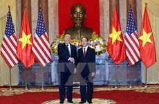 越南国家主席陈大光与美国总统特朗普举行会谈