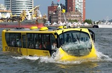 胡志明市首条水上巴士投运将有助于缓解该市交通拥堵现象