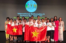 参加国际数学与科学奥林匹克竞赛的12名越南学生均获奖