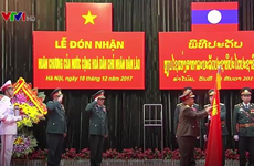 越南国防部第二总局荣获老挝一级劳动勋章