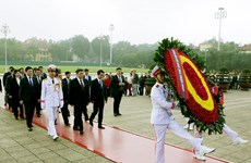 蒙古国国家大呼拉尔主席圆满结束对越南进行的正式访问