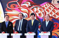 阮春福总理出席越南颇具规模的南部石油化工综合体项目开工仪式
