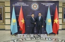 越南公安部部长苏林对哈萨克斯坦进行工作访问