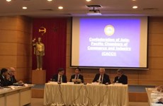 “越南企业与亚太工商总会成员企业” 对接会在河内举行