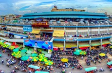 世界银行预计柬埔寨经济继续强劲增长