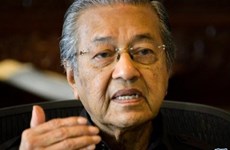 马来西亚新总理誓言反腐重整经济