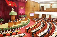 越共十二届七中全会关于社会保险制度改革的决议