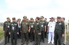 柬埔寨副总理兼国防部长狄班走访平福省