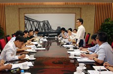 越南政府副总理武德儋主持召开4G网络发展会议