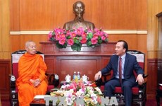 越南与老挝两国佛教协会加强合作增进交流