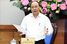 阮春福总理：严厉批评在2018年国家高中毕业和大学入学统一考试中存在违规行为的各省份