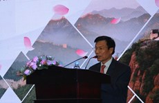 越中两国深化旅游合作与发展