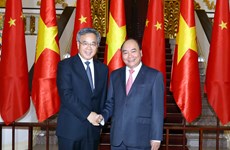 越南希望实现越中双边贸易平衡发展