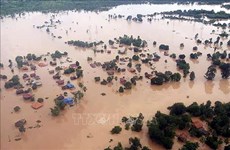 越南企业继续向老挝水电站溃坝事故灾民提供援助