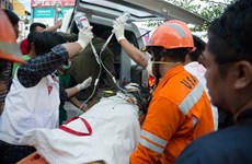 印尼地震和海啸：死亡人数超过1000人