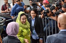 马来西亚前总理纳吉布夫人被指控洗钱