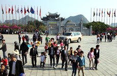 宁平省努力提高三谷碧洞旅游区的服务质量
