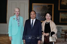 越南政府总理阮春福会见丹麦女王玛格丽特二世