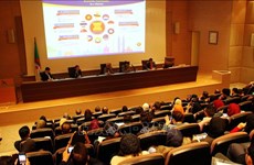 题为“统一、和平与繁荣”的东盟研讨会在阿尔及利亚举行