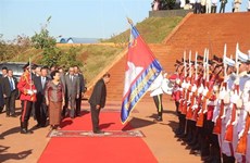 柬埔寨隆重举行柬埔寨救国民族团结阵线成立40周年庆祝活动