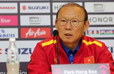 越南国足队韩籍主教练朴恒绪荣获“2018年度亚洲模范人物”称号