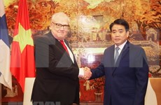 越南首都河内与芬兰各地方促进合作关系