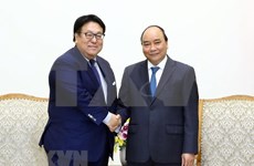 越南政府总理阮春福会见若干日本集团领导