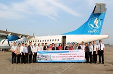 越南航空飞行服务公司正式开通荣市飞往岘港市航线